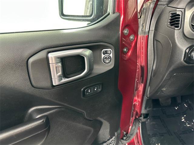 used 2021 Jeep Gladiator car, priced at $32,598