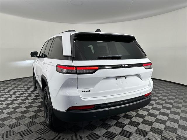 new 2025 Jeep Grand Cherokee car, priced at $47,435