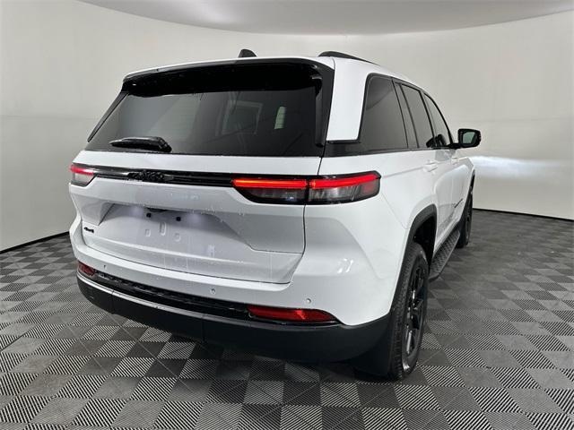 new 2025 Jeep Grand Cherokee car, priced at $47,435