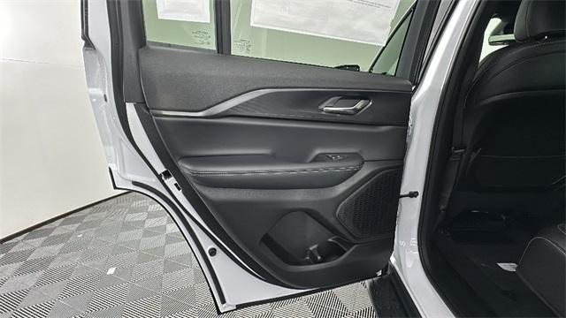 new 2025 Jeep Grand Cherokee car, priced at $47,435