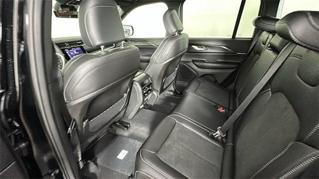 new 2025 Jeep Grand Cherokee car, priced at $45,030