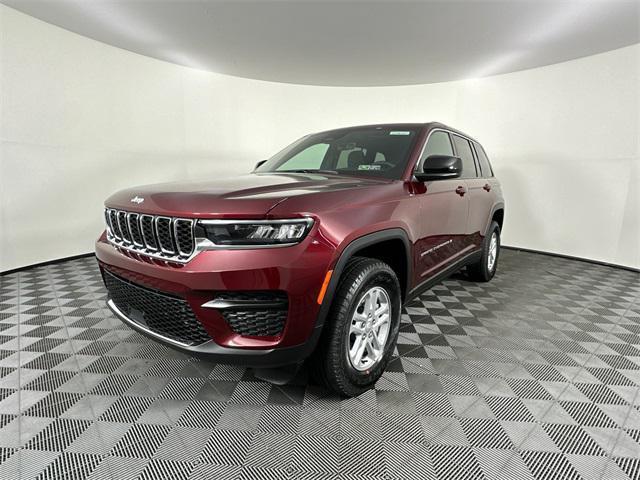 new 2025 Jeep Grand Cherokee car, priced at $36,188