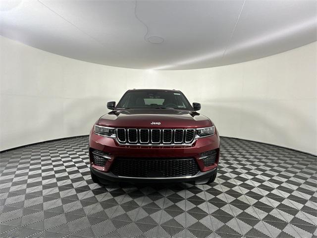 new 2025 Jeep Grand Cherokee car, priced at $36,188