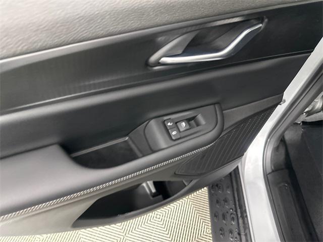 new 2025 Jeep Grand Cherokee car, priced at $42,499