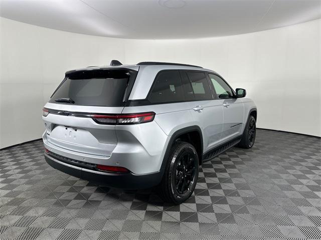new 2025 Jeep Grand Cherokee car, priced at $42,499