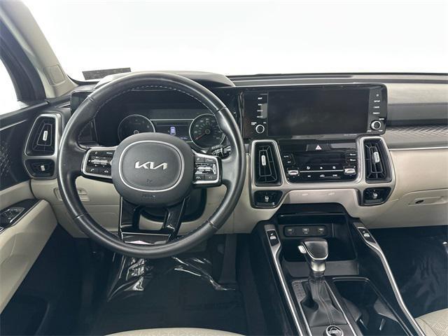 used 2022 Kia Sorento car, priced at $22,495