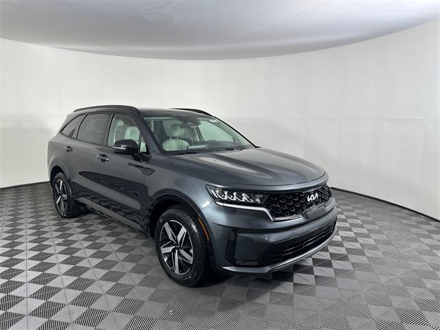 used 2022 Kia Sorento car, priced at $22,495