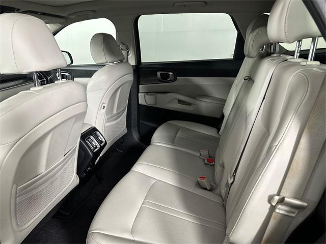 used 2022 Kia Sorento car, priced at $22,495