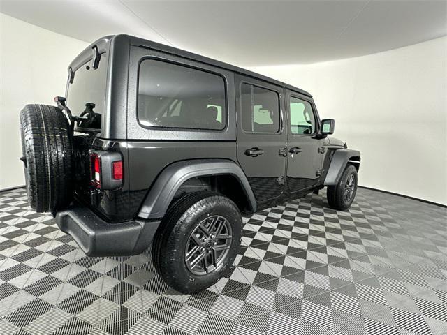 new 2025 Jeep Wrangler car, priced at $44,075