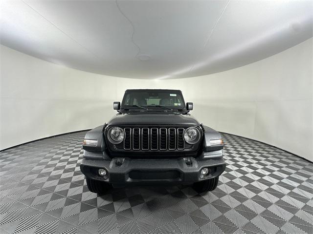 new 2025 Jeep Wrangler car, priced at $44,075