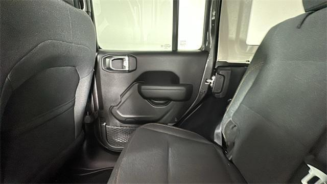 new 2025 Jeep Wrangler car, priced at $48,075