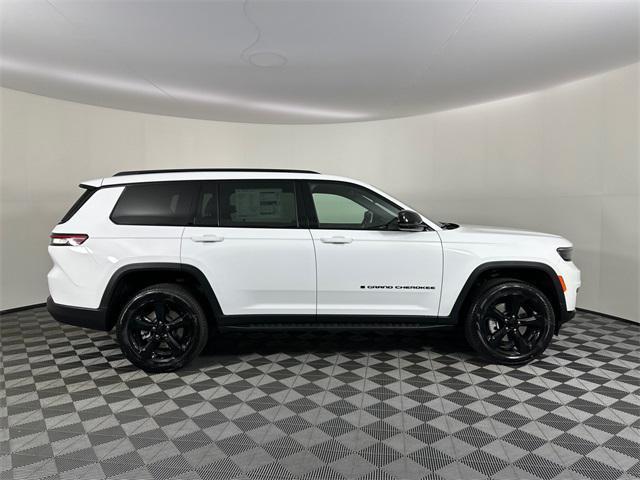 new 2025 Jeep Grand Cherokee L car, priced at $49,988