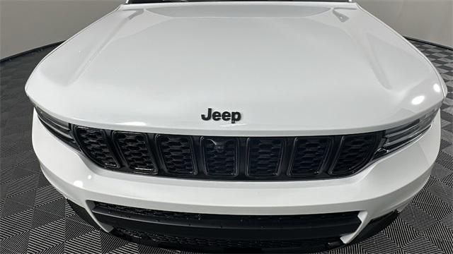 new 2024 Jeep Grand Cherokee L car, priced at $58,010