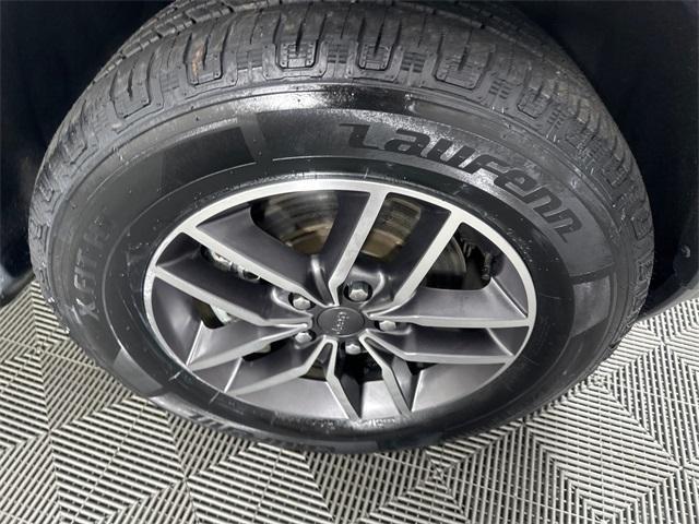 used 2022 Jeep Grand Cherokee WK car, priced at $29,810