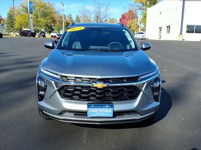 used 2025 Chevrolet Trax car, priced at $22,500