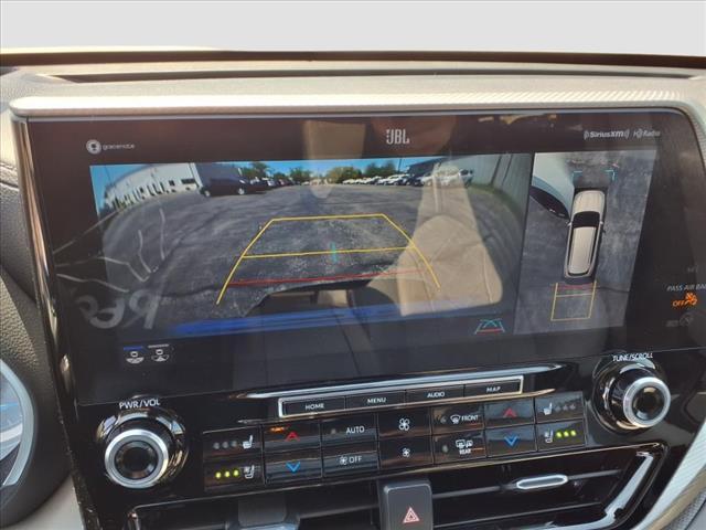 used 2022 Toyota Highlander Hybrid car, priced at $38,900