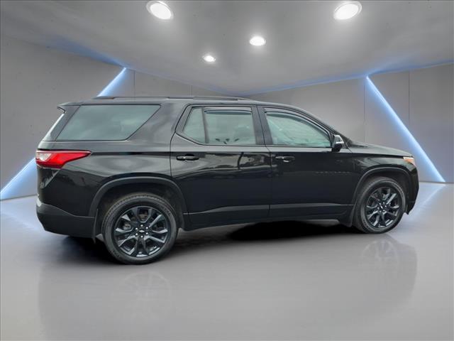 used 2021 Chevrolet Traverse car, priced at $22,900
