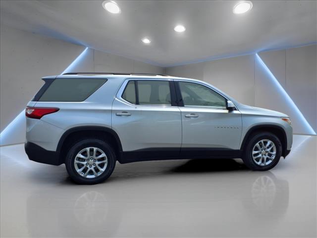 used 2021 Chevrolet Traverse car, priced at $22,900