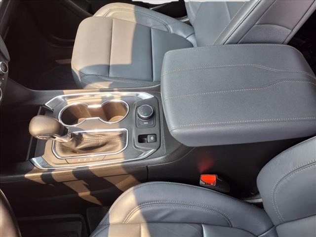 used 2021 Chevrolet Traverse car, priced at $22,900