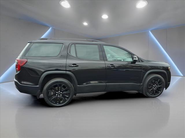 used 2022 GMC Acadia car, priced at $29,900