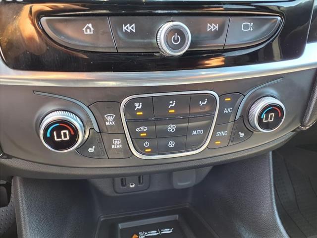 used 2022 Chevrolet Traverse car, priced at $30,989