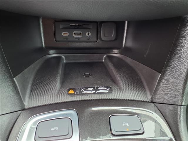 used 2022 Chevrolet Equinox car, priced at $25,673