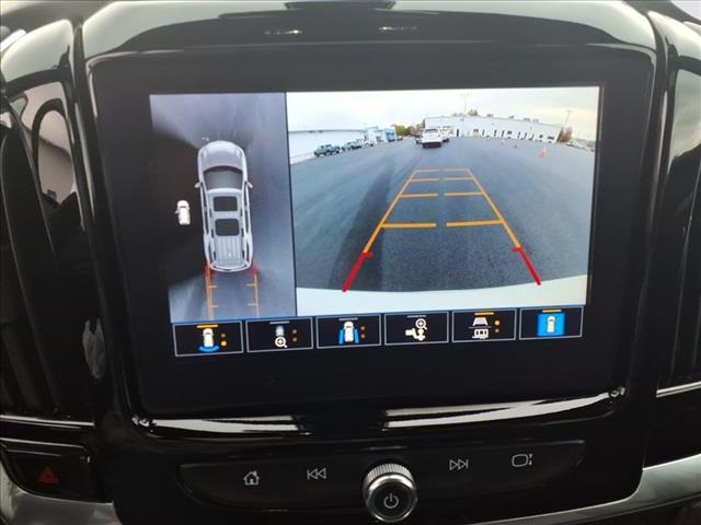 used 2023 Chevrolet Traverse car, priced at $40,900