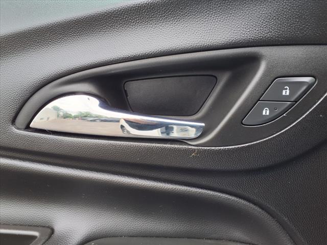 used 2022 Chevrolet Equinox car, priced at $24,900