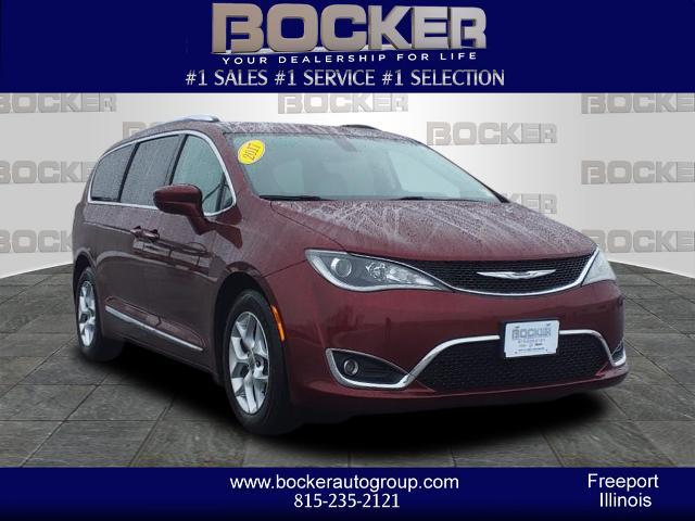 used 2017 Chrysler Pacifica car, priced at $16,300