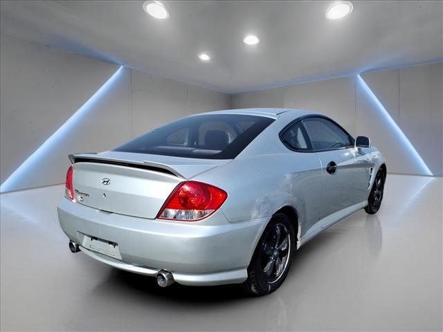 used 2006 Hyundai Tiburon car, priced at $3,000