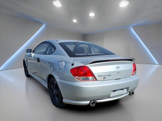 used 2006 Hyundai Tiburon car, priced at $3,000