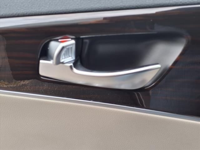 used 2019 Kia Sorento car, priced at $16,330