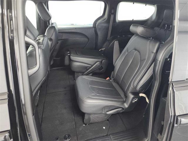 used 2020 Chrysler Pacifica car, priced at $21,500