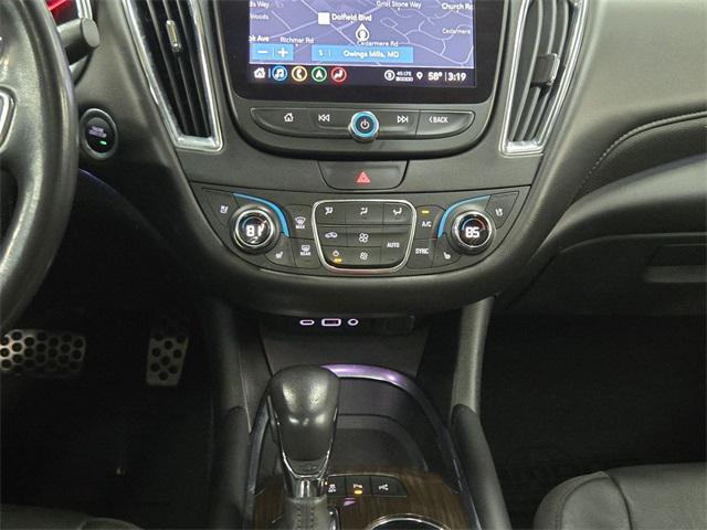 used 2021 Chevrolet Malibu car, priced at $22,300
