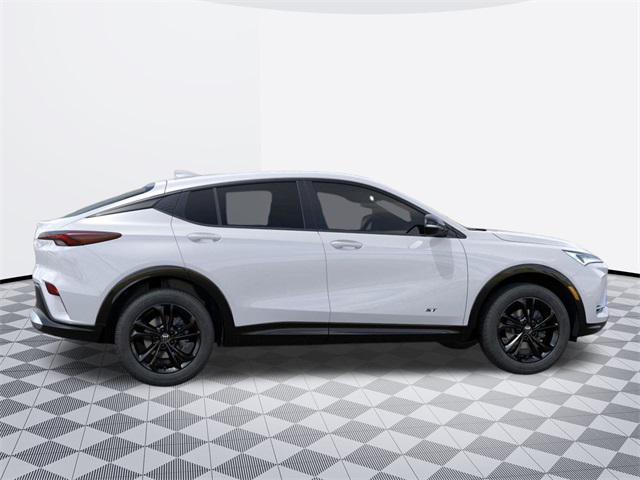 new 2025 Buick Envista car, priced at $27,020
