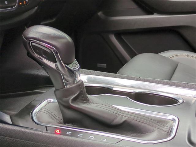 used 2021 Chevrolet Traverse car, priced at $25,000