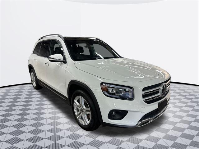 used 2021 Mercedes-Benz GLB 250 car, priced at $24,900