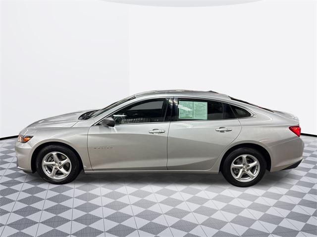 used 2018 Chevrolet Malibu car, priced at $13,500