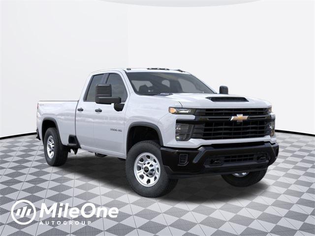 new 2025 Chevrolet Silverado 3500 car, priced at $50,210