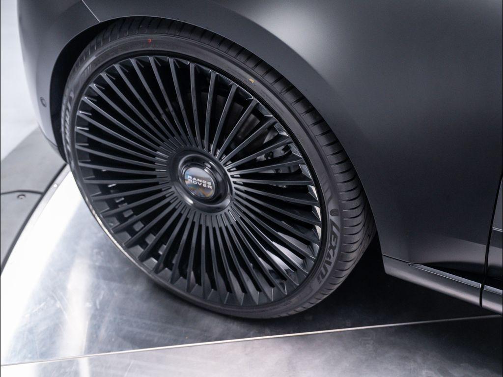 new 2025 Land Rover Range Rover car