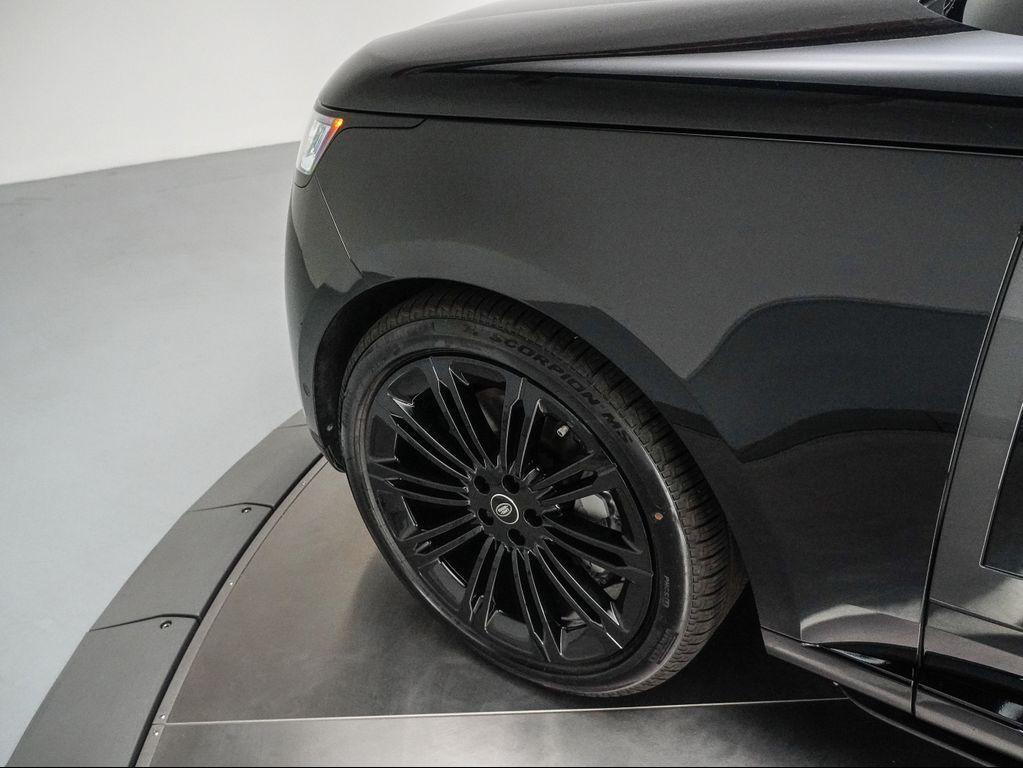 new 2025 Land Rover Range Rover car