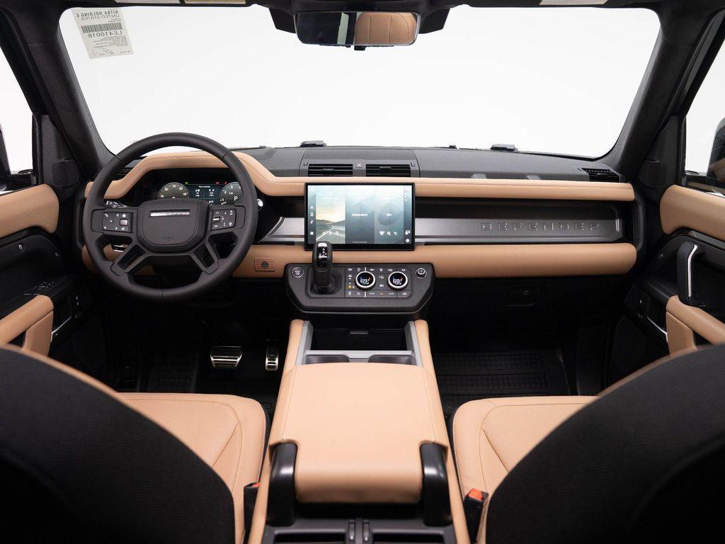 new 2025 Land Rover Defender car