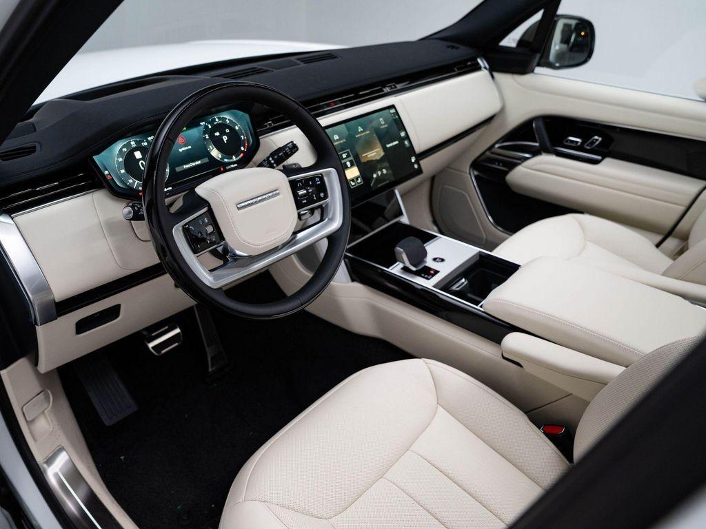 new 2025 Land Rover Range Rover car