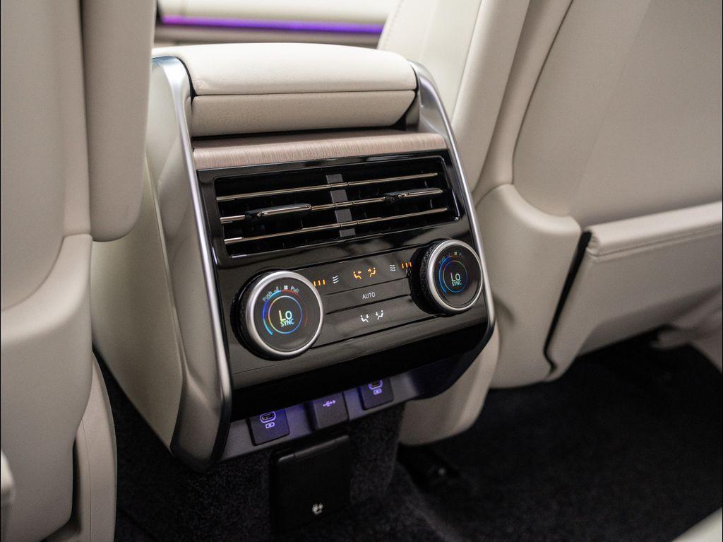 new 2025 Land Rover Range Rover car