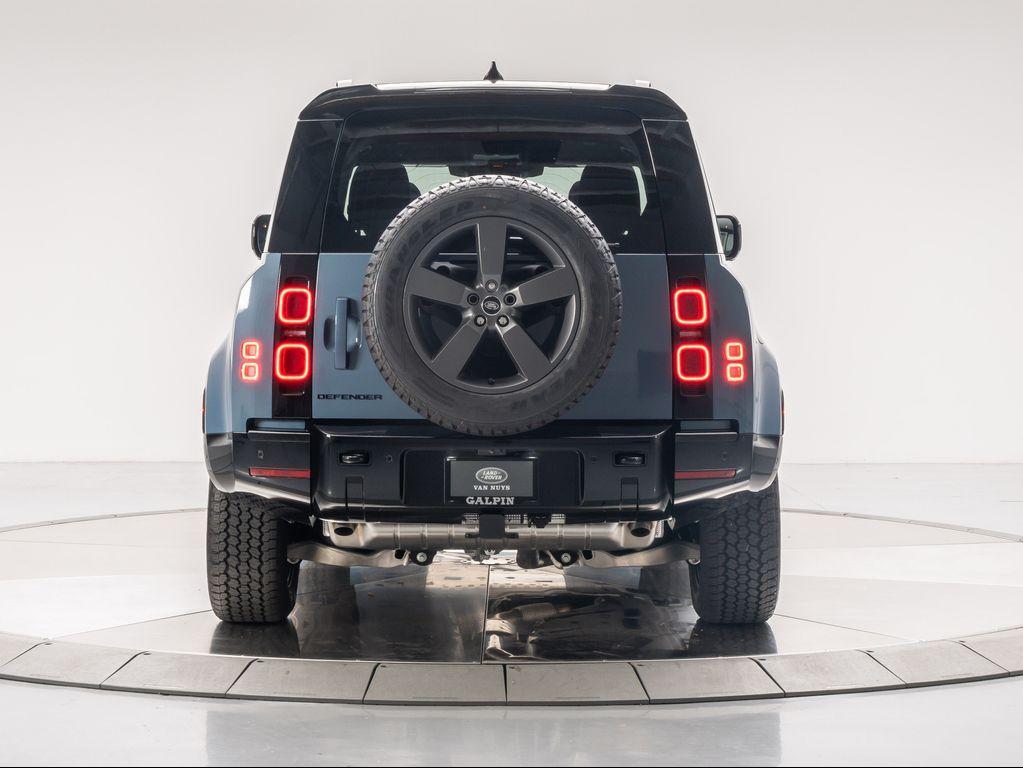 new 2025 Land Rover Defender car