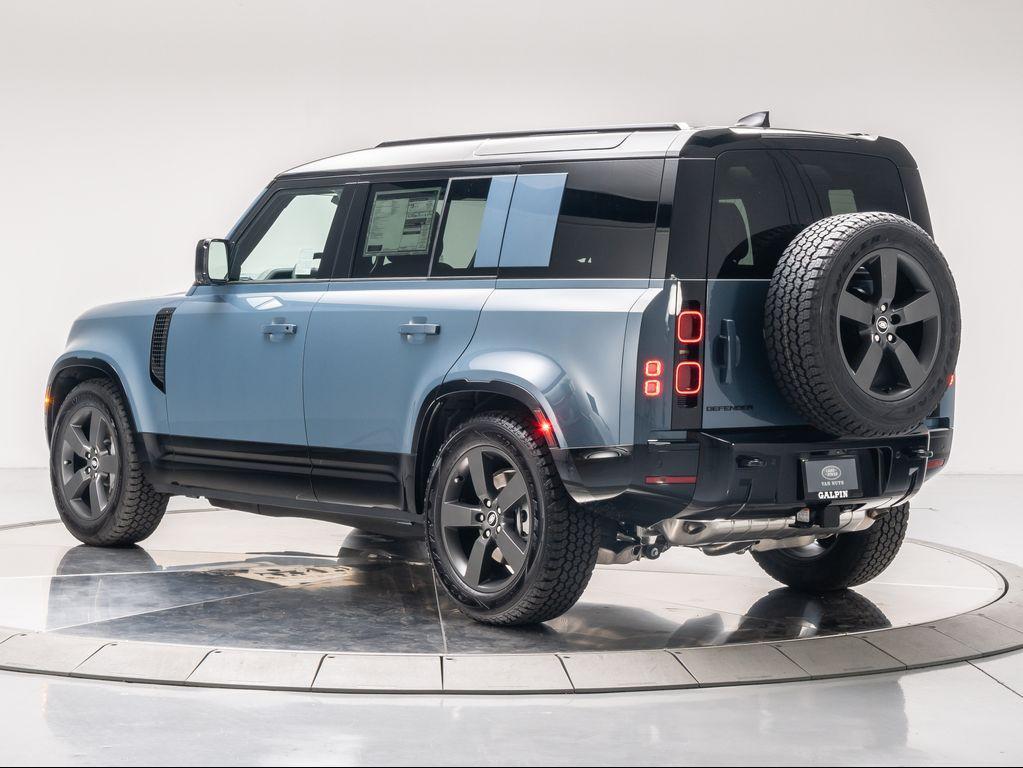 new 2025 Land Rover Defender car