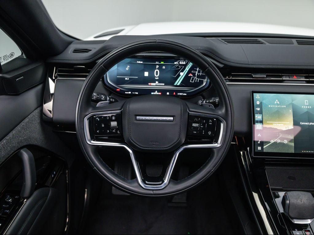 new 2025 Land Rover Range Rover Sport car