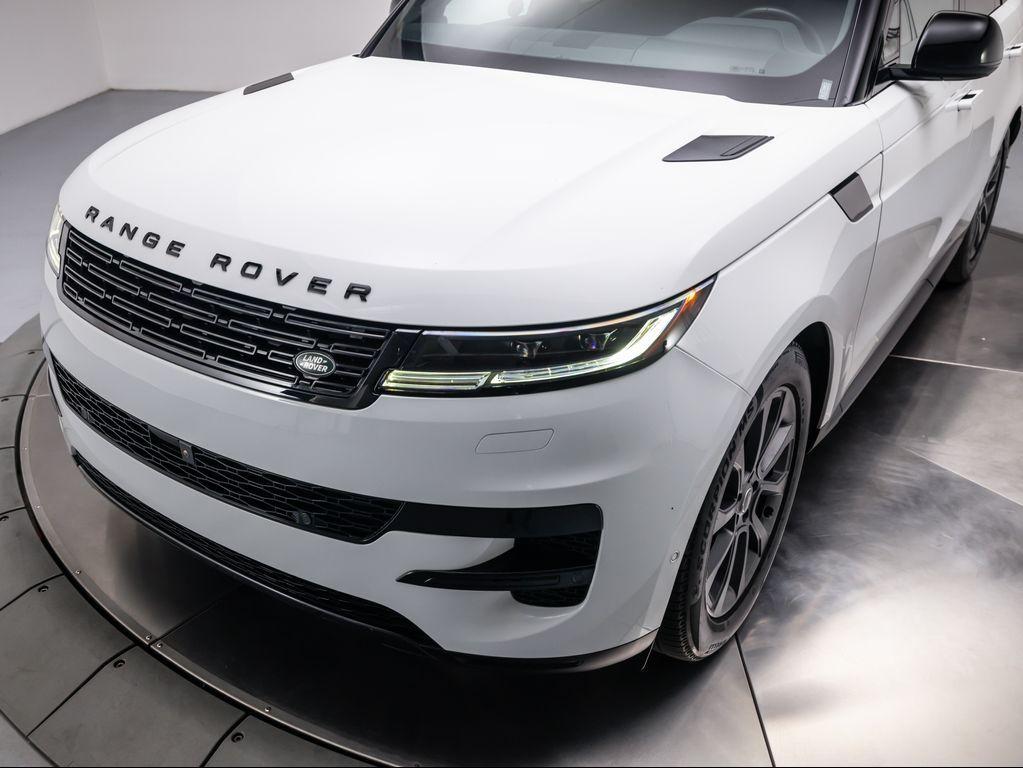 new 2025 Land Rover Range Rover Sport car