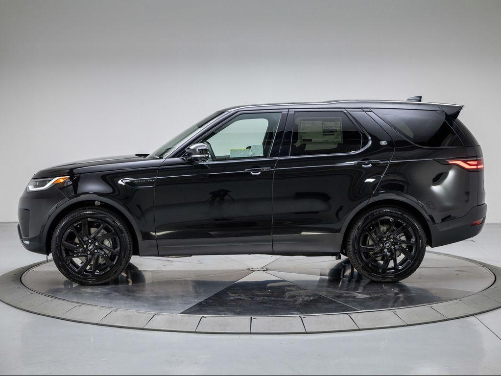 new 2025 Land Rover Discovery car, priced at $68,343