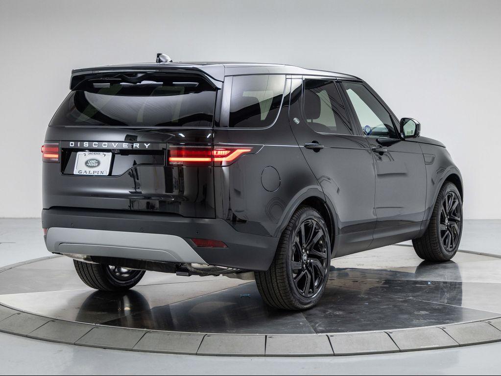 new 2025 Land Rover Discovery car, priced at $68,343